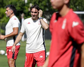 Cómo ver en vivo Huracán vs. Cerro Porteño por la Serie Río de la Plata en Uruguay