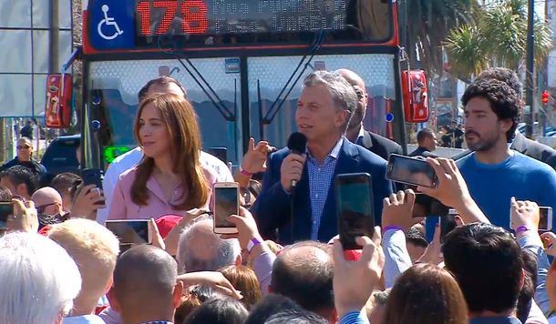 Macri expresó sus condolencias por el obrero que murió en el derrumbe de Ezeiza