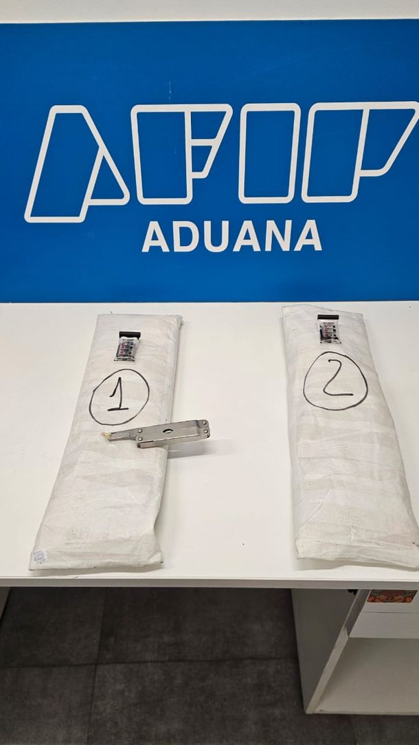 Un hombre llevaba un bolso con cuatro kilos MDMA como para fabricar 13.500 pastillas de éxtasis