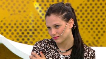 video: el llanto desconsolado de barbie velez al salir de la pericia psicologica video: el llanto desconsolado de barbie velez al salir de la pericia psicologica