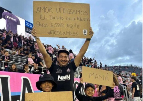 Usó la plata del alquiler para ir con sus hijos a ver a Messi: el extraño mensaje a su esposa