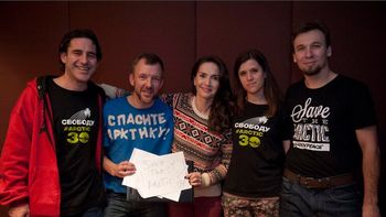 oreiro visito a los activistas de greenpeace en rusia oreiro visito a los activistas de greenpeace en rusia