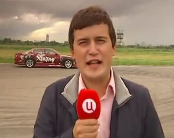 Increíble: lo atropelló un auto de carrera y salió sano y salvo