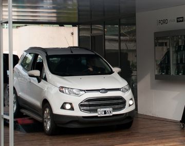 Ford realizará controles de autos en el Hipódromo