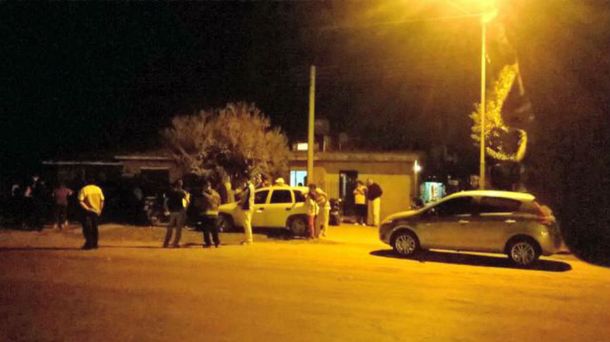 Mató a puñaladas a su ex pareja e intentó suicidarse: quedó detenido