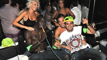 acusan a mario balotelli de vender drogas en italia acusan a mario balotelli de vender drogas en italia