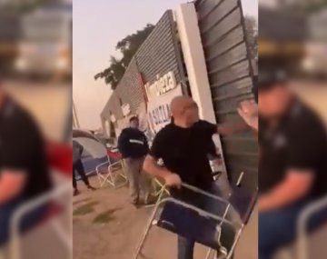 Dueño de pyme echó a sillazos a sindicalistas que bloqueaban su empresa