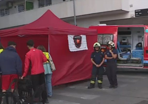 Permiten a habitantes del edificio derrumbado en Parque Patricios ingresar a sus hogares