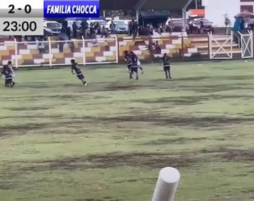 Tragedia en Perú: cayó un rayo en un partido y murió un jugador