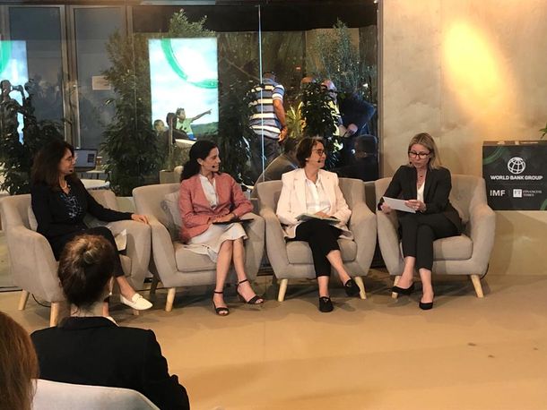 La ministra de Economía y Finanzas