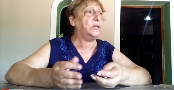 Llegó la gringa, la versión femenina del tano Pasman: se queja de todo