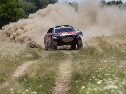 en su debut en el dakar, sebastien loeb gano la segunda etapa en su debut en el dakar, sebastien loeb gano la segunda etapa