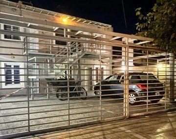 Una mujer mató a un hombre a puñaladas y se dio a la fuga