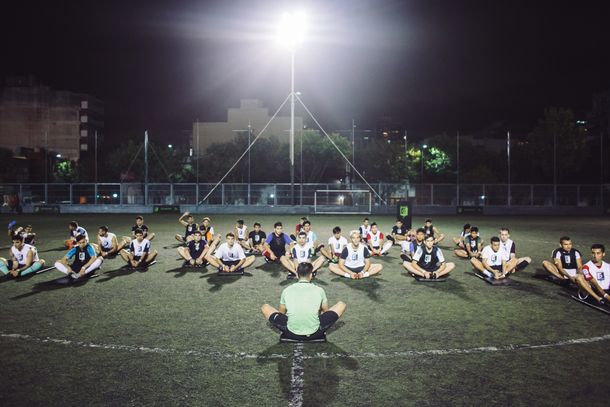 Gustavo Bou fue a una clínica para aumentar su capacidad goleadora