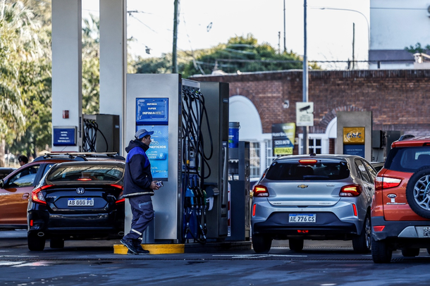 Aumento de precios de la nafta por el conflicto en Medio Oriente Aumento de precios de la nafta por el conflicto en Medio Oriente