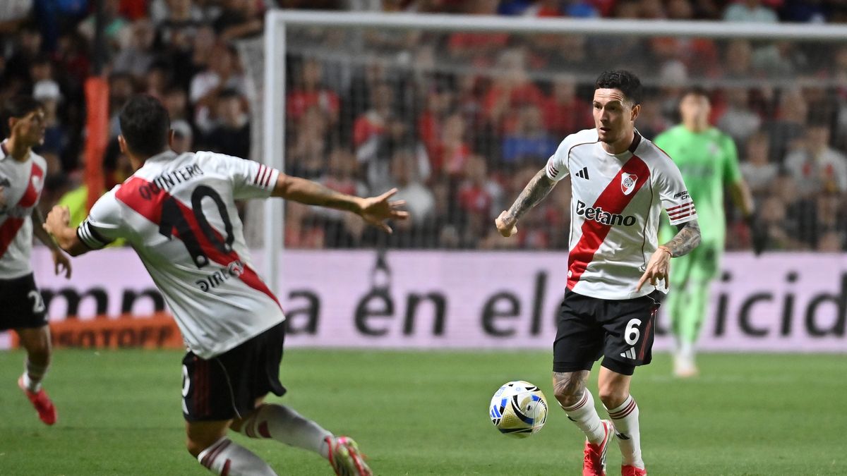 Nuevo golpe para River: con Marcelo Gallardo expulsado, cayó por 1-0 ante Argentinos Juniors