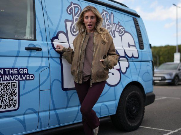 Problemas para Bonnie Blue: la estrella de OnlyFans fue detenida en Indonesia