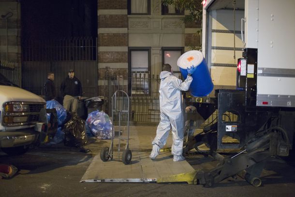 Nueva York extrema las precauciones por el Ébola y critican a las autoridades