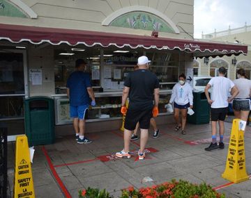 Las actividades cotidianas más peligrosas respecto a posibles contagios de coronavirus