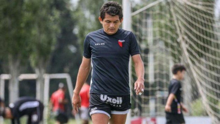 Pulga Rodríguez abandonó la pretemporada con Colón y viajó a Tucumán