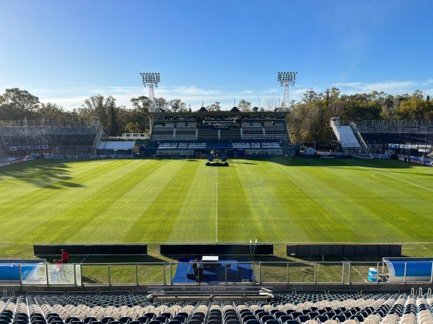 Pelota libre de riesgo en el celular: cómo ver en vivo Gimnasia vs Riestra