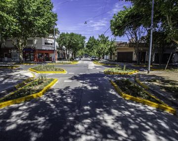 Transformaron Villa Real y desde hoy los autos no circularán a más de 30 km/h