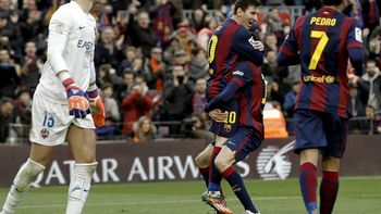 soberbio: messi festejo sus 300 partidos con tres goles ante el levante soberbio: messi festejo sus 300 partidos con tres goles ante el levante