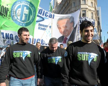 Trabajadores de los peajes paran en reclamo de aumentos