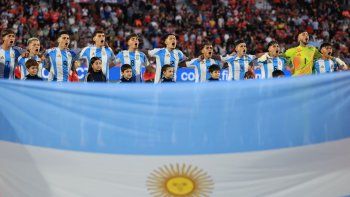 asi se vivio el himno en la final del mundial sub-20 entre argentina y marruecos asi se vivio el himno en la final del mundial sub-20 entre argentina y marruecos