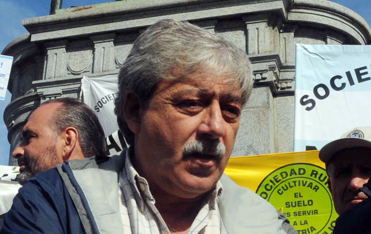 Buzzi anticipó que el campo hará un lock out de una semana