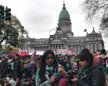 Así fue la manifestación en la Plaza Congreso a favor de la legalización del aborto