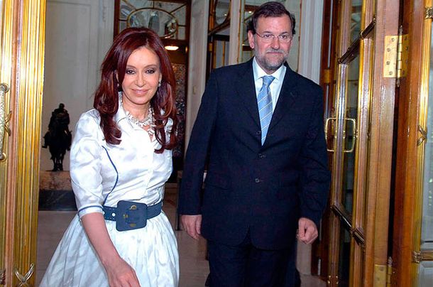 Cristina se comunicó con Rajoy por el acuerdo con Repsol