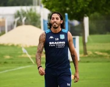Ezequiel Schelotto se despidió de Racing y apuntó contra Fernando Gago