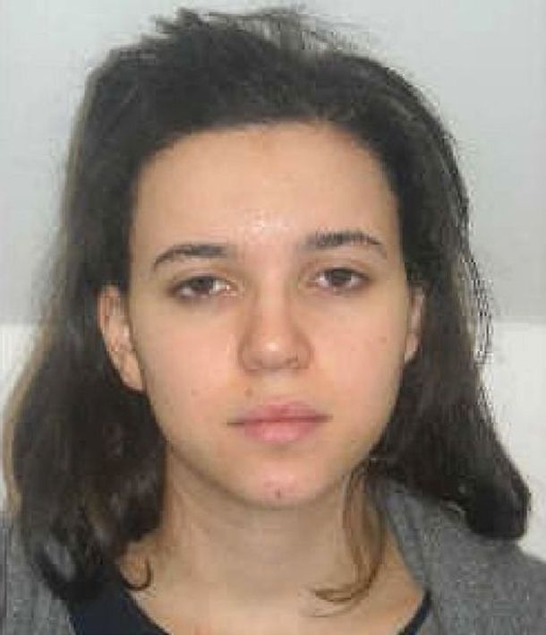 Buscan a la pareja de terrorista que murió en la toma de  rehenes del supermercado