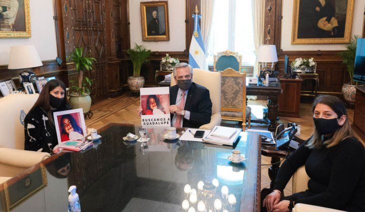 Alberto Fernández recibió a la familia de Guadalupe Lucero