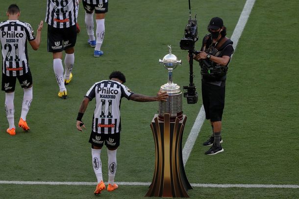 Marinho de Santos tocó la Copa Libertadores y terminaron perdiendo