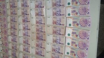 acompanada por ocho ninos, una mujer robo en una estacion de servicio acompanada por ocho ninos, una mujer robo en una estacion de servicio