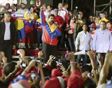 Maduro fue elegido presidente en una votación muy reñida