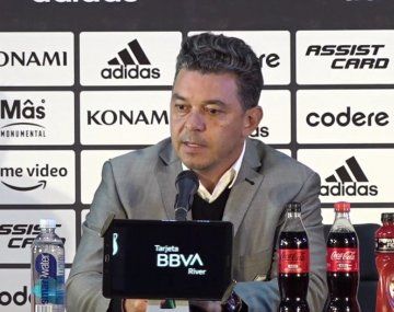 El video de Gallardo arengando a los periodistas tras la derrota: Muchas caras largas...