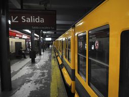 la linea b del subte y el tren sarmiento adhieren al paro la linea b del subte y el tren sarmiento adhieren al paro