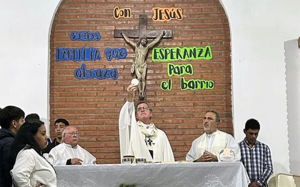 Arzobispo de Buenos Aires encabezando la Misa Crismal.