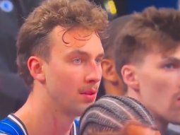 el saludo durante la transmision de un partido de la nba que tento a una relatora: elver... el saludo durante la transmision de un partido de la nba que tento a una relatora: elver...