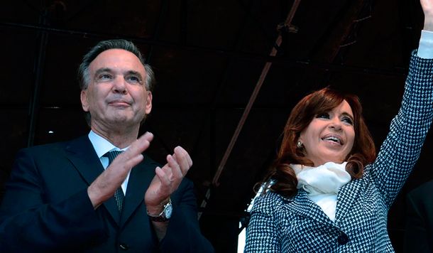 Presentaron una denuncia contra Pichetto