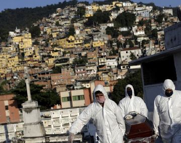 Coronavirus en Brasil: más de 2 millones de casos y 76 mil muertos