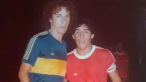 A Randazzo y Maradona no solo lo vinculaba el fútbol, sino que también una gran amistad. A Randazzo y Maradona no solo lo vinculaba el fútbol, sino que también una gran amistad.