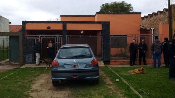 Las dos mujeres aparecieron degolladas en su casa de Brandsen