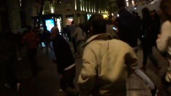 video: la estampida en la plaza de la republica por falsa alarma video: la estampida en la plaza de la republica por falsa alarma