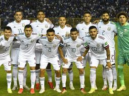 La Selección Mexicana ascendió un puesto en el último ránking FIFA. Está 15a y superó a Estados Unidos. La Selección Mexicana ascendió un puesto en el último ránking FIFA. Está 15a y superó a Estados Unidos.