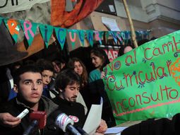 Tomas: Queremos soluciones concretas, exigen los alumnos