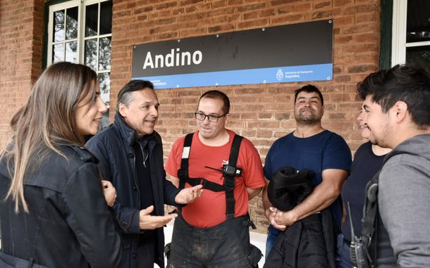 Santa Fe: inauguraron parada intermedia del tren que une Retiro con Tucumán